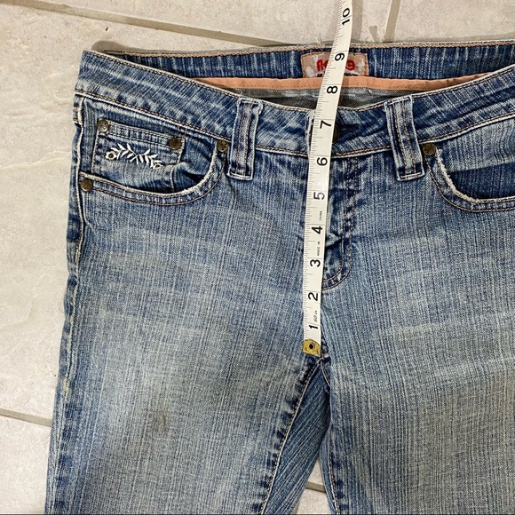 NOBO Jeans Women’s 30 Flare Distressed Jeans Waist Light blue Denim Low Rise - Picture 7 of 8